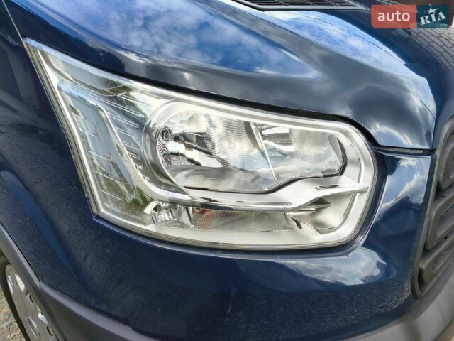 Синій Форд Транзит, об'ємом двигуна 2.2 л та пробігом 250 тис. км за 15000 $, фото 4 на Automoto.ua