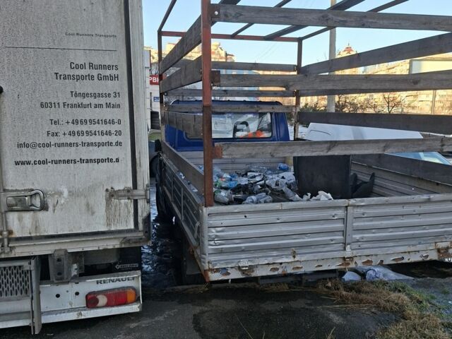 Синий Форд Транзит, объемом двигателя 2 л и пробегом 40 тыс. км за 2800 $, фото 4 на Automoto.ua