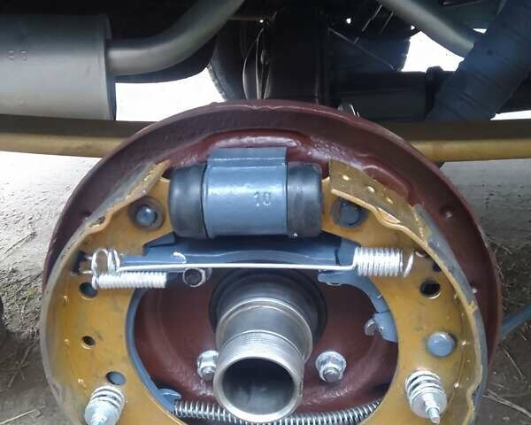 Синий Форд Транзит, объемом двигателя 2 л и пробегом 111 тыс. км за 3100 $, фото 26 на Automoto.ua