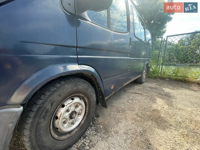 Синий Форд Транзит, объемом двигателя 2.5 л и пробегом 330 тыс. км за 2200 $, фото 5 на Automoto.ua