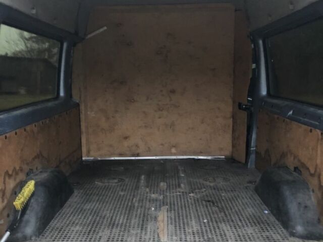 Синий Форд Транзит, объемом двигателя 2.4 л и пробегом 421 тыс. км за 3900 $, фото 5 на Automoto.ua