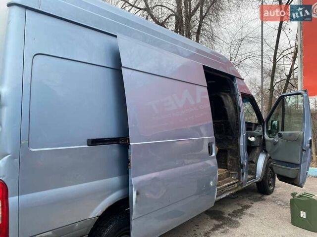 Синій Форд Транзит, об'ємом двигуна 2.4 л та пробігом 490 тис. км за 4700 $, фото 1 на Automoto.ua