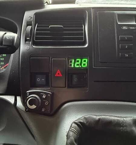 Синій Форд Транзит, об'ємом двигуна 2.4 л та пробігом 337 тис. км за 13500 $, фото 24 на Automoto.ua