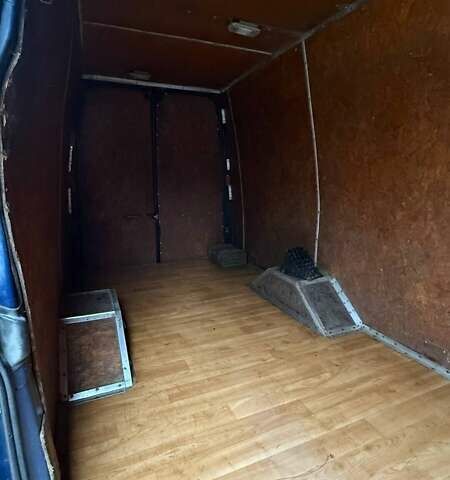 Синій Форд Транзит, об'ємом двигуна 2.4 л та пробігом 337 тис. км за 13500 $, фото 13 на Automoto.ua