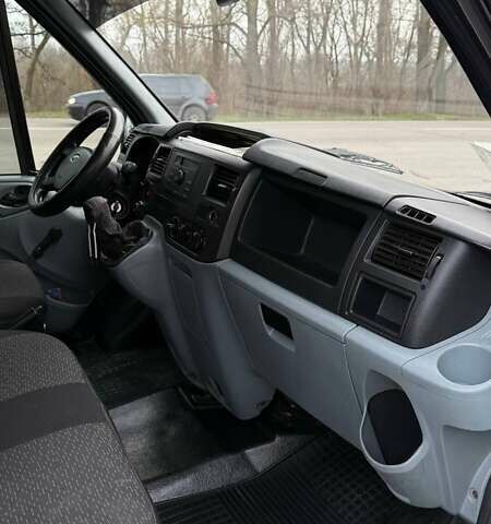 Синій Форд Транзит, об'ємом двигуна 2.4 л та пробігом 337 тис. км за 13500 $, фото 19 на Automoto.ua