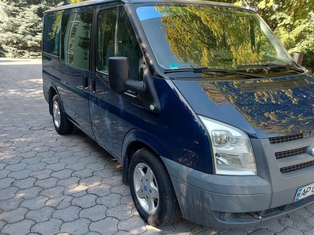 Синий Форд Транзит, объемом двигателя 2.2 л и пробегом 240 тыс. км за 8000 $, фото 1 на Automoto.ua