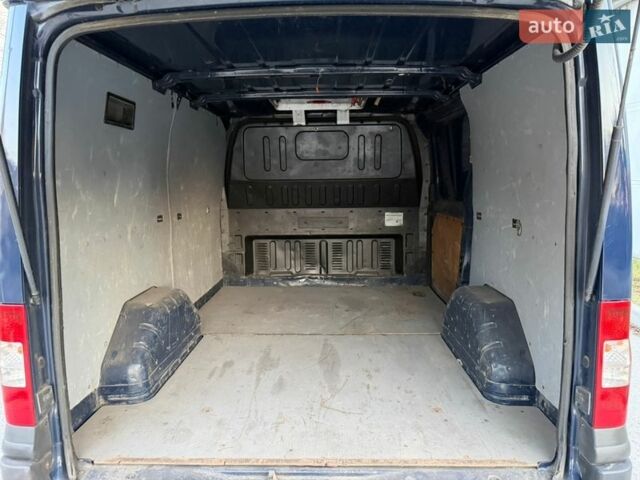 Синий Форд Транзит, объемом двигателя 2.2 л и пробегом 380 тыс. км за 7350 $, фото 10 на Automoto.ua