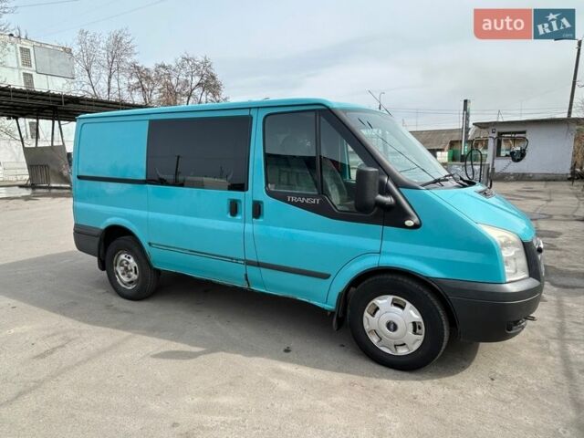 Синий Форд Транзит, объемом двигателя 2.2 л и пробегом 416 тыс. км за 9300 $, фото 3 на Automoto.ua