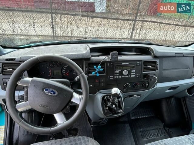 Синий Форд Транзит, объемом двигателя 2.2 л и пробегом 416 тыс. км за 9300 $, фото 10 на Automoto.ua