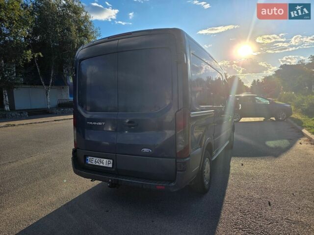 Синий Форд Транзит, объемом двигателя 2.2 л и пробегом 525 тыс. км за 11000 $, фото 4 на Automoto.ua