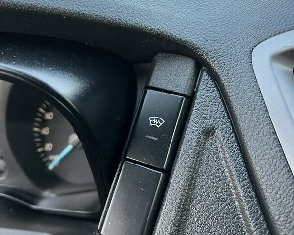 Синий Форд Транзит, объемом двигателя 2 л и пробегом 198 тыс. км за 16250 $, фото 16 на Automoto.ua