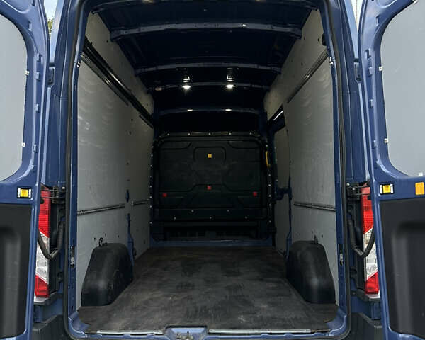 Синий Форд Транзит, объемом двигателя 2 л и пробегом 198 тыс. км за 16250 $, фото 8 на Automoto.ua