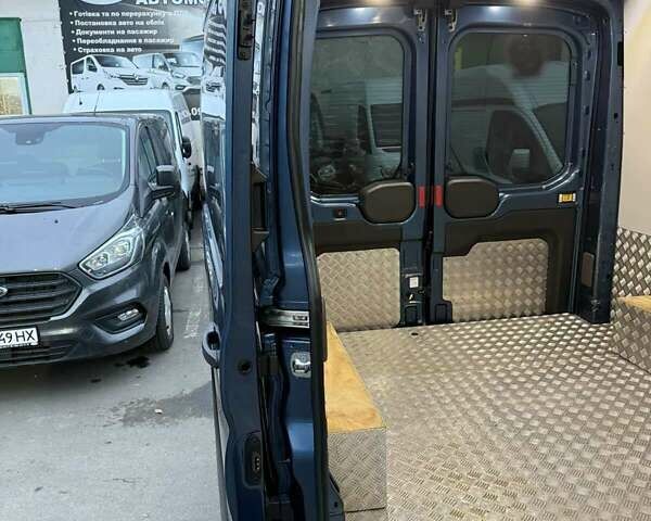 Синій Форд Транзит, об'ємом двигуна 2 л та пробігом 252 тис. км за 18500 $, фото 28 на Automoto.ua