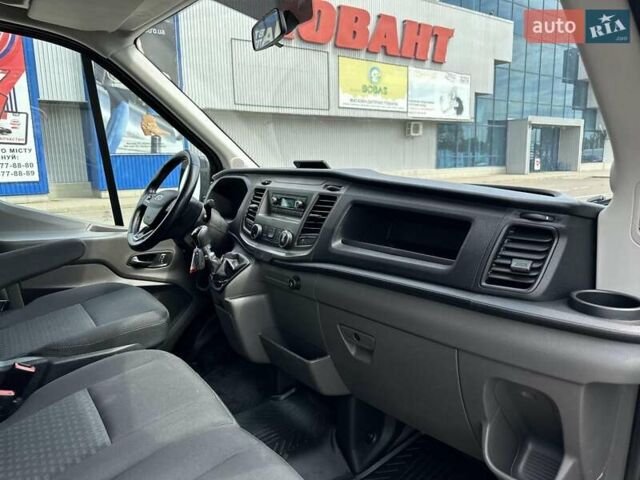 Форд Транзит 2019 у Ковель на Automoto.ua Синій Форд Транзит, об'ємом двигуна 2 л та пробігом 231 тис. км за 15700 $, фото 55 на Automoto.ua