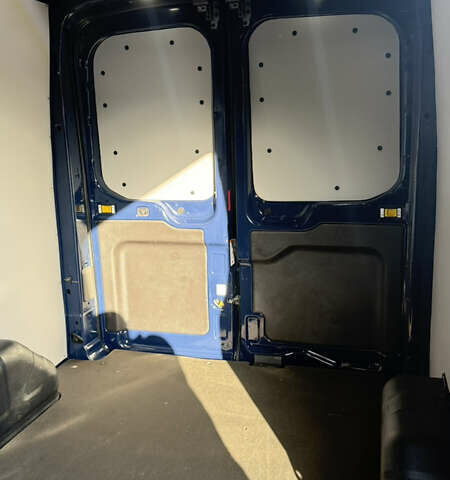 Синій Форд Транзит, об'ємом двигуна 2 л та пробігом 189 тис. км за 19500 $, фото 25 на Automoto.ua