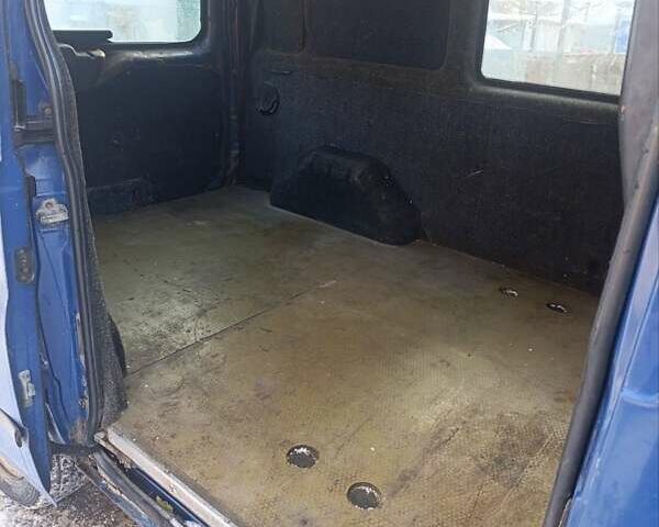 Синий Форд Транзит, объемом двигателя 2 л и пробегом 235 тыс. км за 2500 $, фото 6 на Automoto.ua