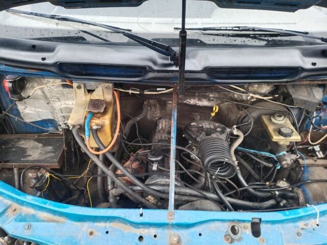 Синий Форд Транзит, объемом двигателя 0 л и пробегом 350 тыс. км за 700 $, фото 3 на Automoto.ua