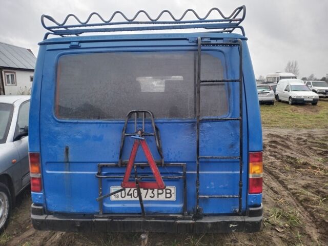 Синий Форд Транзит, объемом двигателя 0 л и пробегом 350 тыс. км за 700 $, фото 4 на Automoto.ua