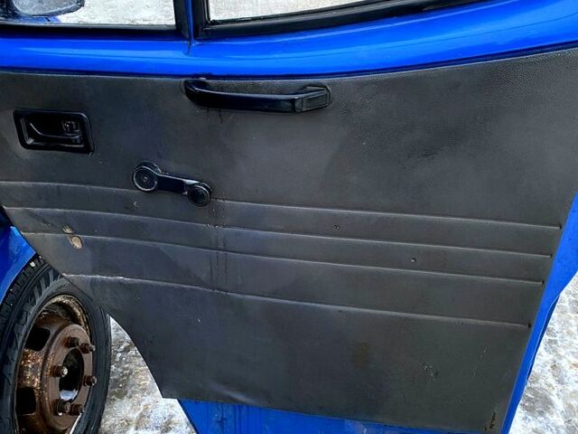 Синий Форд Транзит, объемом двигателя 2.5 л и пробегом 210 тыс. км за 1300 $, фото 8 на Automoto.ua