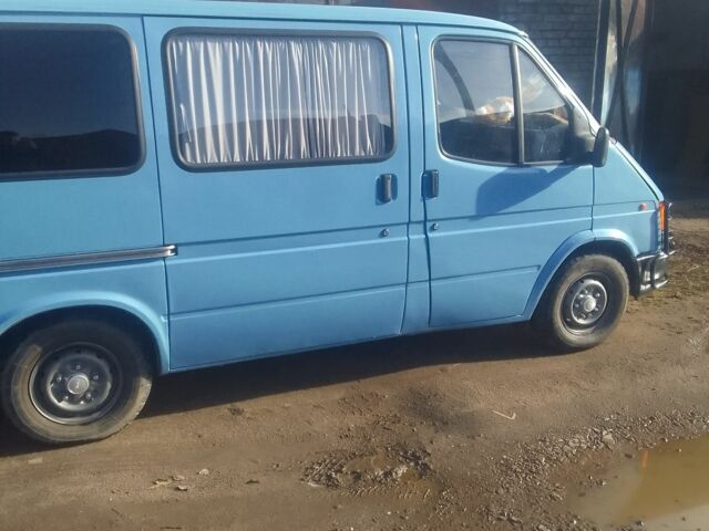Синий Форд Транзит, объемом двигателя 2 л и пробегом 1 тыс. км за 3497 $, фото 1 на Automoto.ua