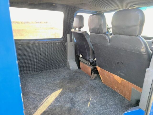 Синій Форд Транзит, об'ємом двигуна 2.5 л та пробігом 130 тис. км за 1100 $, фото 11 на Automoto.ua