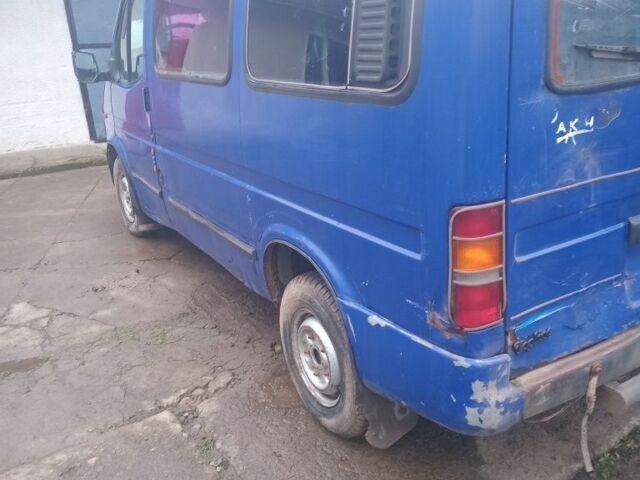 Синий Форд Транзит, объемом двигателя 0 л и пробегом 120 тыс. км за 1500 $, фото 4 на Automoto.ua