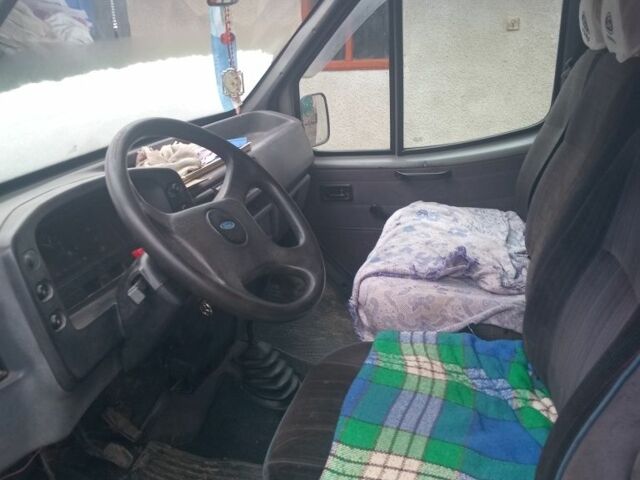 Синий Форд Транзит, объемом двигателя 0 л и пробегом 120 тыс. км за 1500 $, фото 6 на Automoto.ua