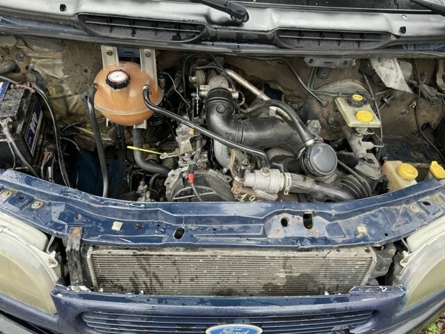 Синій Форд Транзит, об'ємом двигуна 2.5 л та пробігом 245 тис. км за 1850 $, фото 7 на Automoto.ua