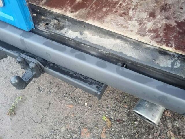 Синій Форд Транзит, об'ємом двигуна 2.5 л та пробігом 300 тис. км за 6000 $, фото 8 на Automoto.ua