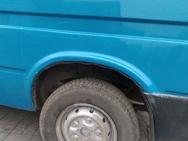 Синий Форд Транзит, объемом двигателя 2.5 л и пробегом 410 тыс. км за 3300 $, фото 6 на Automoto.ua