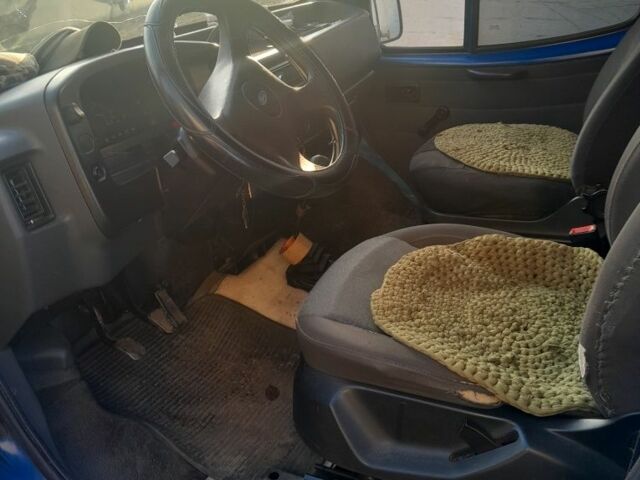 Синій Форд Транзит, об'ємом двигуна 2 л та пробігом 550 тис. км за 2009 $, фото 4 на Automoto.ua