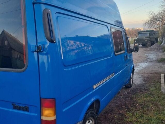 Синій Форд Транзит, об'ємом двигуна 2.5 л та пробігом 300 тис. км за 6000 $, фото 3 на Automoto.ua