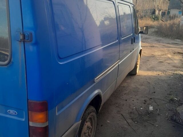 Синій Форд Транзит, об'ємом двигуна 2 л та пробігом 550 тис. км за 2009 $, фото 1 на Automoto.ua