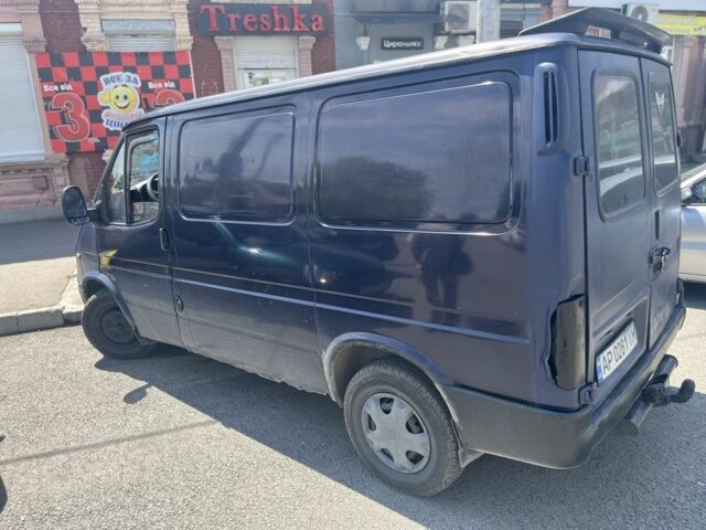 Синій Форд Транзит, об'ємом двигуна 2.5 л та пробігом 250 тис. км за 1800 $, фото 11 на Automoto.ua