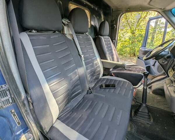 Синій Форд Транзит, об'ємом двигуна 0 л та пробігом 592 тис. км за 4000 $, фото 6 на Automoto.ua