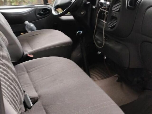 Синий Форд Транзит, объемом двигателя 1.9 л и пробегом 300 тыс. км за 2600 $, фото 4 на Automoto.ua