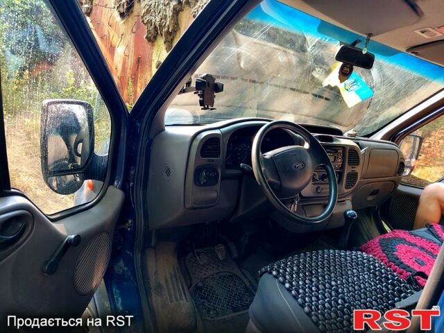 Синий Форд Транзит, объемом двигателя 2 л и пробегом 253 тыс. км за 4850 $, фото 1 на Automoto.ua