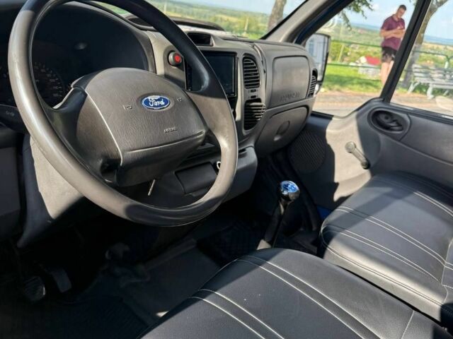 Синій Форд Транзит, об'ємом двигуна 2 л та пробігом 260 тис. км за 3800 $, фото 1 на Automoto.ua