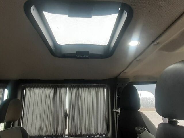 Синий Форд Транзит, объемом двигателя 2 л и пробегом 280 тыс. км за 6727 $, фото 6 на Automoto.ua