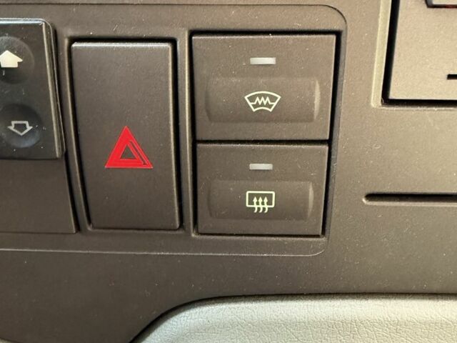 Синий Форд Транзит, объемом двигателя 2.4 л и пробегом 175 тыс. км за 12500 $, фото 14 на Automoto.ua