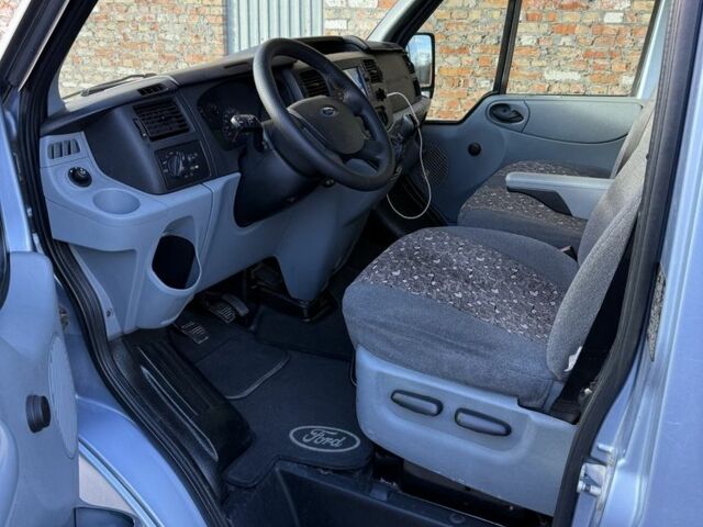 Синий Форд Транзит, объемом двигателя 2.4 л и пробегом 175 тыс. км за 12500 $, фото 7 на Automoto.ua