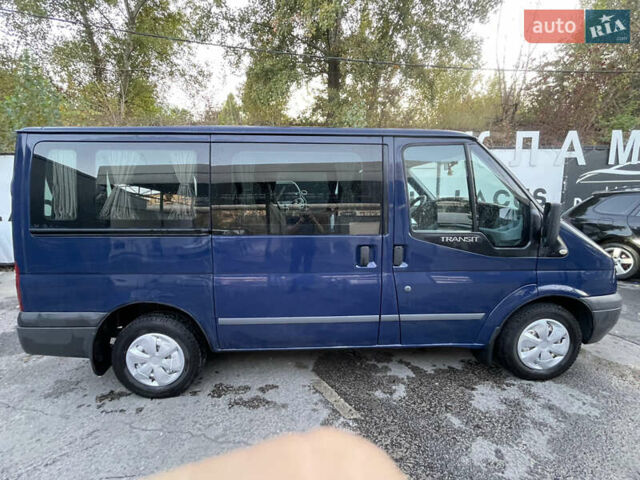 Синій Форд Транзит, об'ємом двигуна 2.2 л та пробігом 253 тис. км за 8000 $, фото 3 на Automoto.ua