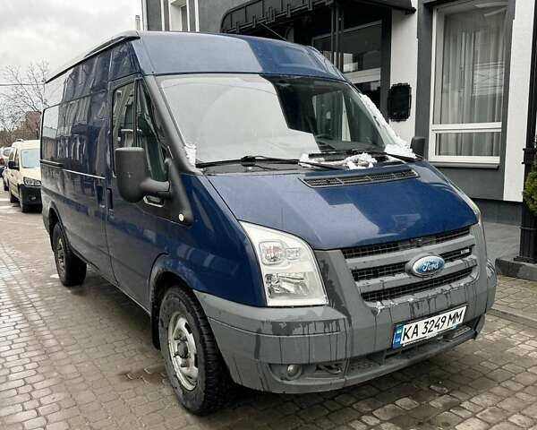 Синий Форд Транзит, объемом двигателя 2.4 л и пробегом 330 тыс. км за 4000 $, фото 1 на Automoto.ua