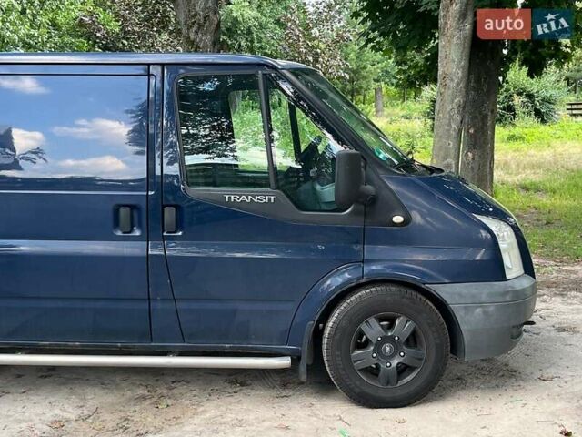 Синий Форд Транзит, объемом двигателя 2.2 л и пробегом 327 тыс. км за 7490 $, фото 4 на Automoto.ua