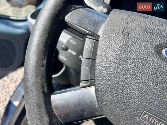 Синий Форд Транзит, объемом двигателя 2.2 л и пробегом 382 тыс. км за 9700 $, фото 16 на Automoto.ua