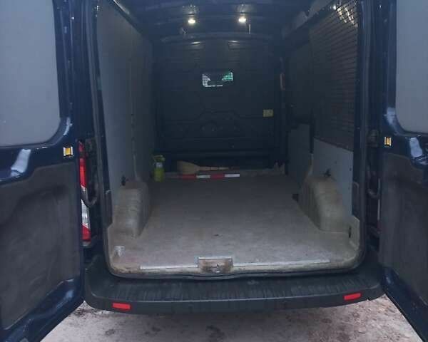 Синий Форд Транзит, объемом двигателя 2.2 л и пробегом 255 тыс. км за 12000 $, фото 12 на Automoto.ua