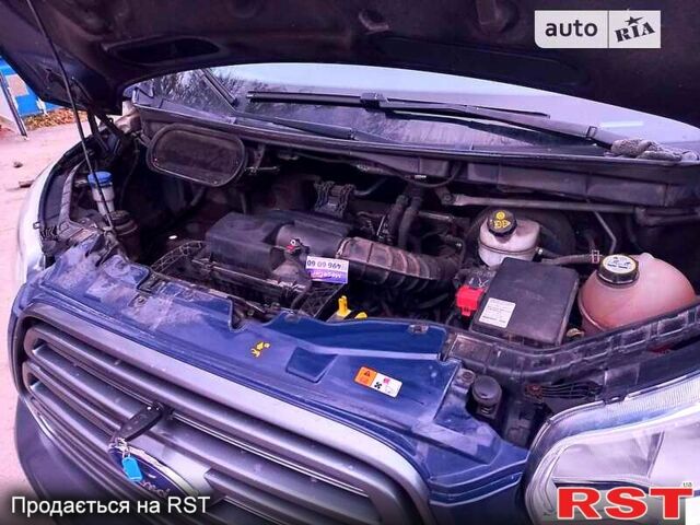 Синий Форд Транзит, объемом двигателя 2.2 л и пробегом 255 тыс. км за 12500 $, фото 6 на Automoto.ua