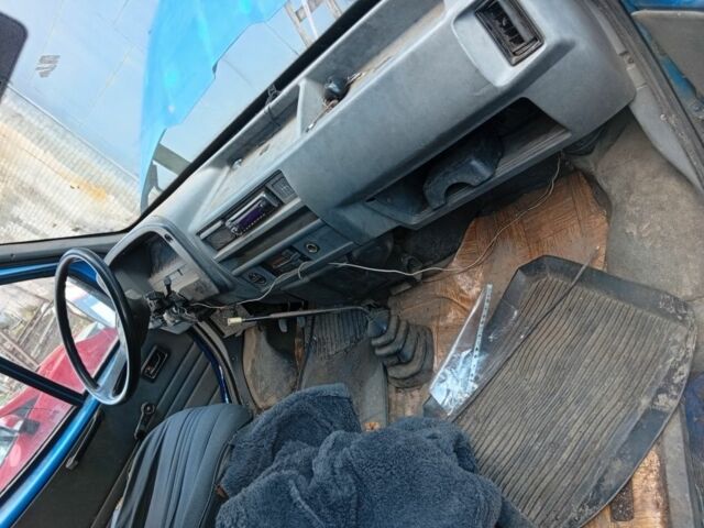 Синий Форд Транзит, объемом двигателя 2.5 л и пробегом 2 тыс. км за 700 $, фото 1 на Automoto.ua