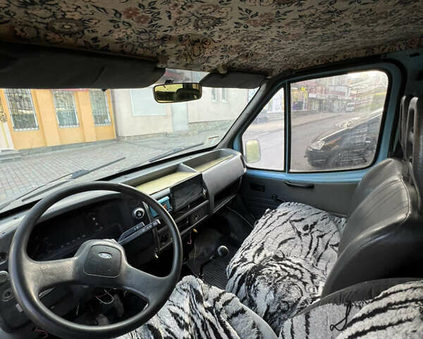 Синій Форд Транзит, об'ємом двигуна 2.5 л та пробігом 300 тис. км за 800 $, фото 5 на Automoto.ua