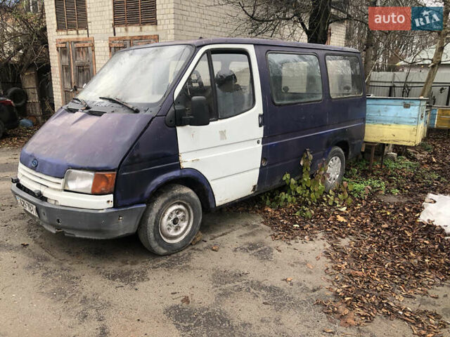 Синий Форд Транзит, объемом двигателя 2.5 л и пробегом 400 тыс. км за 650 $, фото 2 на Automoto.ua